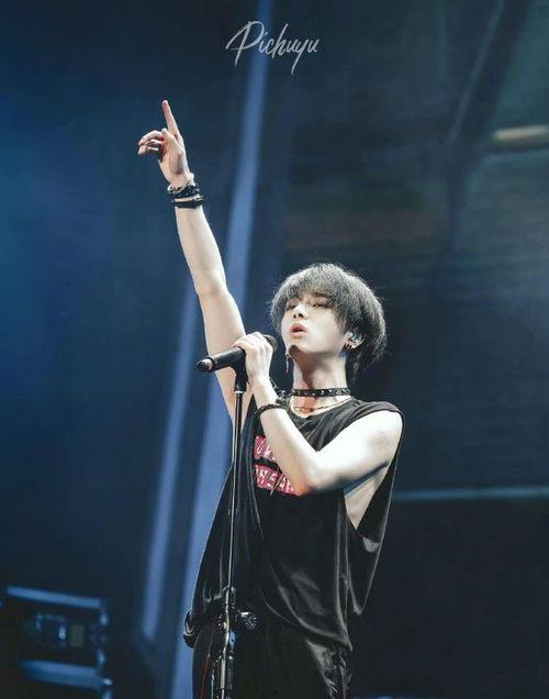 华晨宇四面台爆料视频大全,华晨宇四面台演唱会精彩瞬间大盘点